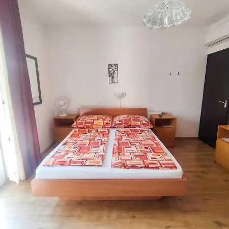 Affittacamere Viktória Panzió Zamárdi