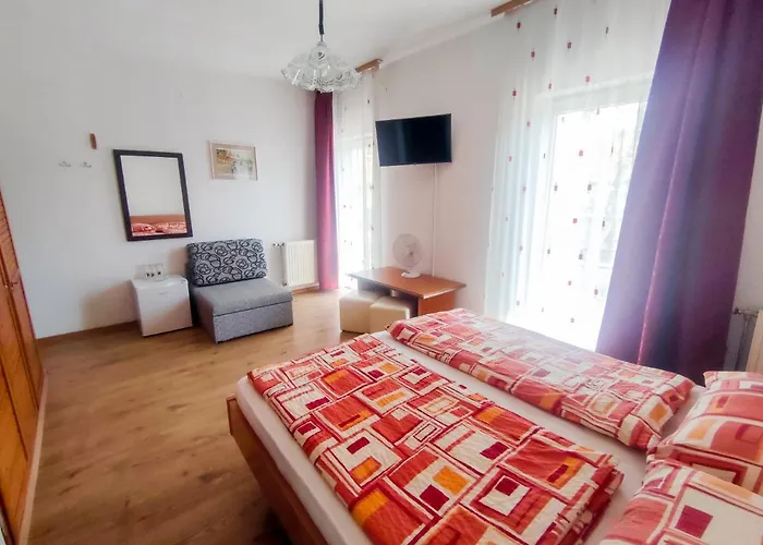 Viktoria Panzio Pensjonat 3*